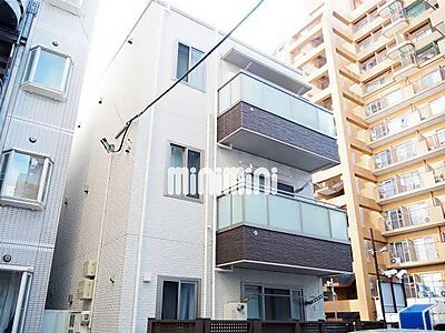外観:3階建てのマンションです。 外観:3階建てのマンションです。