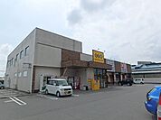 レンタルビデオ「ゲオまで740m」