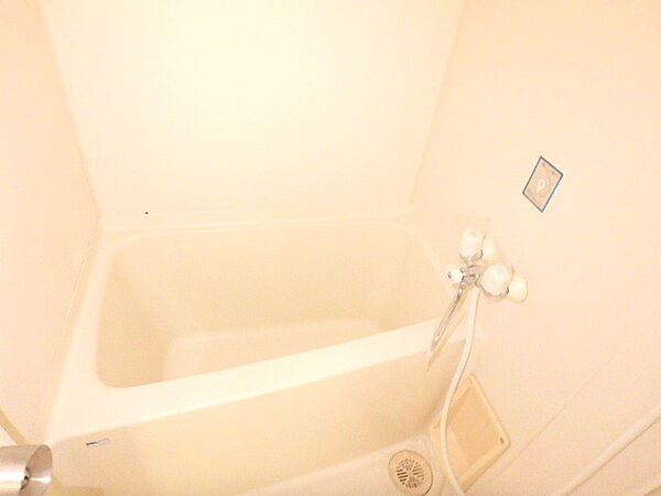 画像8:お風呂です。
