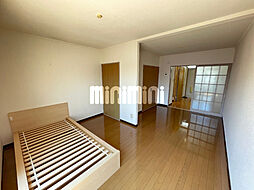 エーダイロイヤルコーポ 2階1Kのリビング/ダイニング