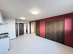 ＡＮＩＭＡＬ　ＫＩＮＧＤＯＭ Ｈ 2階ワンルームのリビング/ダイニング