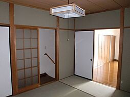 居間