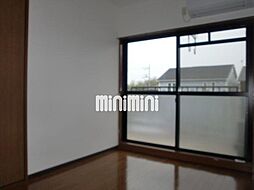 ヴィラ・ロイヤルマンション 3階3LDKのリビング/ダイニング