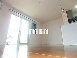 アンベリールB 1階2LDKのリビング/ダイニング