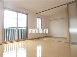 ルリエール 1階1LDKのリビング/ダイニング