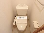 人気設備のシャワー付きトイレ