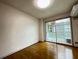 千曲ガーデンヒルズ 2階1Kのリビング/ダイニング