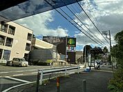 スーパー「いなげやまで336m」