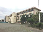 小学校「市立報徳小学校まで680m」