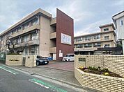 中学校「小田原市立鴨宮中学校まで1215m」
