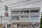 コンビニ「セブンイレブン小田原国府津西店まで233m」