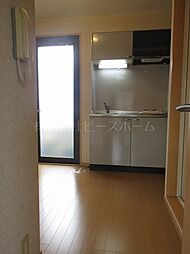 センチュリーパレス 4階1Kのリビング/ダイニング