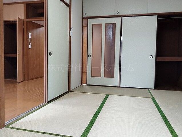 寝室