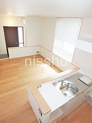 ハウス柿の木 101 1階1LDKのリビング/ダイニング