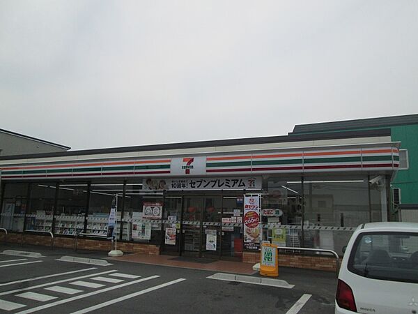 画像21:【コンビニエンスストア】セブンイレブン四日市白須賀店まで482ｍ