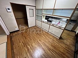 JR常磐線 亀有駅 徒歩16分の賃貸マンション 1階5LDKのリビング/ダイニング