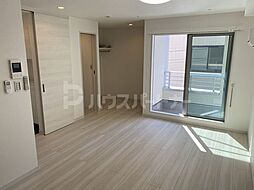 maison blanche 2階ワンルームのリビング/ダイニング