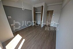 東京メトロ千代田線 綾瀬駅 徒歩9分の賃貸マンション 4階1Kのリビング/ダイニング