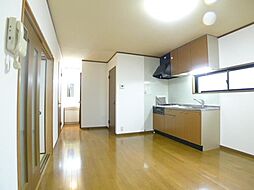 リッチモンド・イン 1階2LDKのリビング/ダイニング