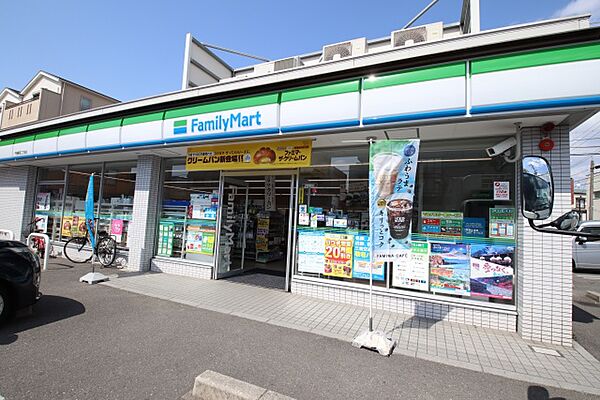 画像20:ファミリーマート　千種春岡二丁目店