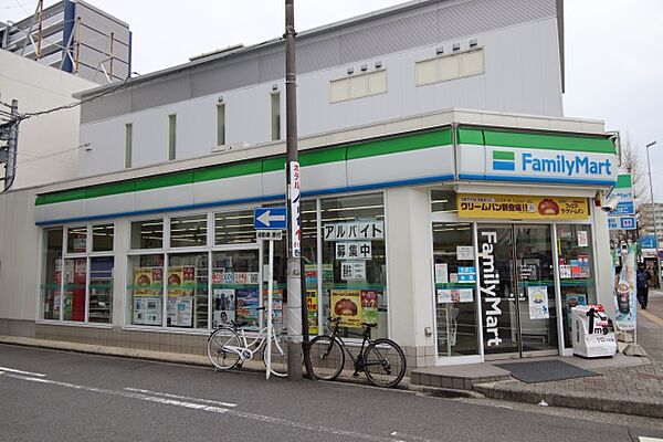 画像23:ファミリーマート　今池駅前店