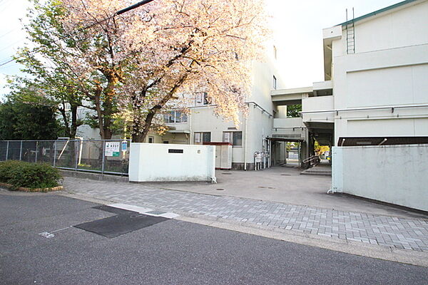 画像2:名古屋市立二城小学校
