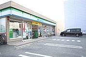 ファミリーマート　守山川村町店
