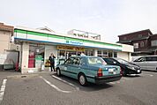 ファミリーマート　守山高島町店