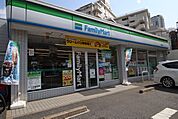ファミリーマート　千種向陽店