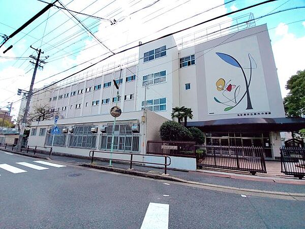 画像15:小学校「市立田代小学校まで850m」