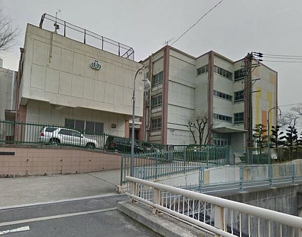 画像30:小学校「市立見付小学校まで1500m」