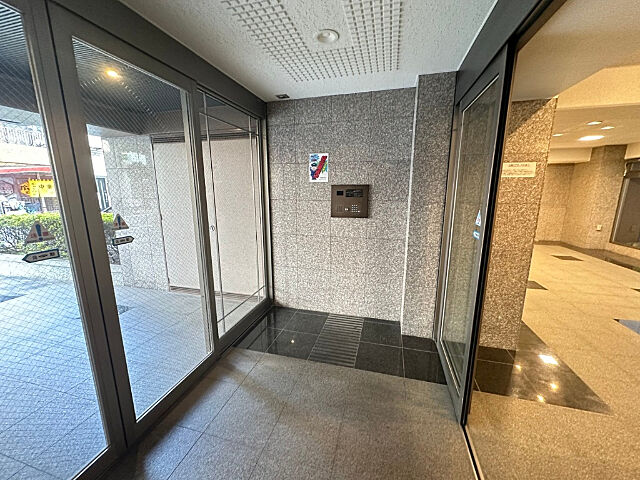 エントランス