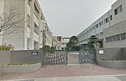 中学校「名古屋市立城山中学校まで889m」