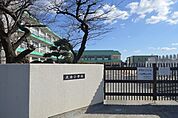 小学校「大治町立大治小学校まで1434m」