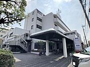 病院「大菅病院まで270m」