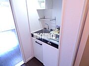 電気コンロのキッチンです。