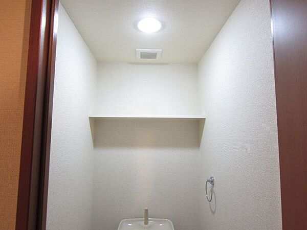 画像20:トイレ内収納