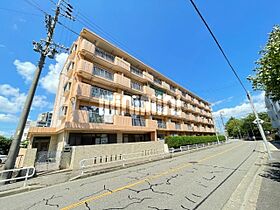 メゾン・パトラージュ  ｜ 愛知県名古屋市西区上堀越町１丁目（賃貸マンション2LDK・5階・58.00㎡） その1