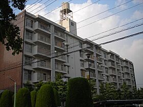 上社南住宅　3号棟  ｜ 愛知県名古屋市名東区社口１丁目（賃貸マンション2LDK・7階・67.39㎡） その1