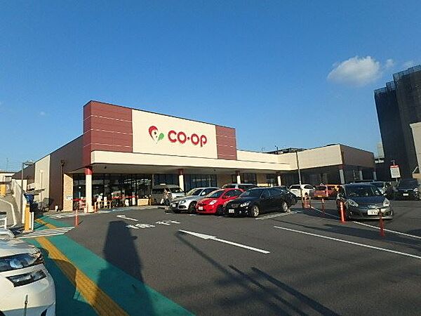 画像18:スーパー「コープ上社店まで800m」