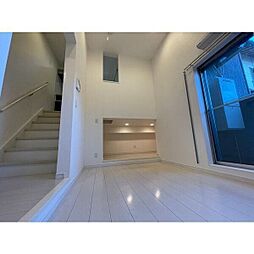 アドラブール新守山 1階ワンルームのリビング/ダイニング