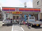 コンビニ「サークルＫまで720m」