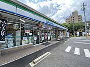 コンビニ「ファミリーマート　森下駅前店まで390m」