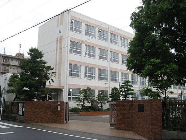画像23:小学校「名古屋市立大野木小学校まで588m」