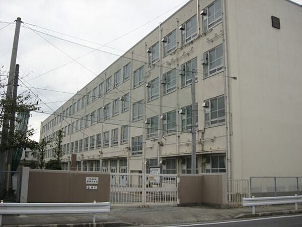 画像24:小学校「名古屋市立平田小学校まで1021m」