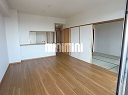 モアグレース比良 401 4階4LDKのリビング/ダイニング