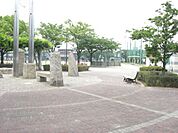 その他「上新公園まで230m」