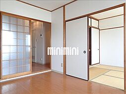居間