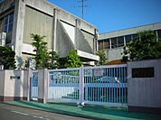 幼稚園、保育園「春田幼稚園まで680m」