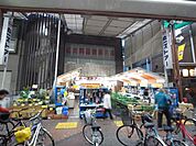スーパー「丸一ストア　円頓寺店まで240m」